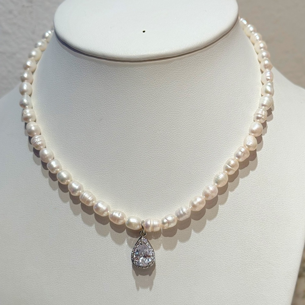 Freshwater Pearl Pear Shape Pendant Necklace